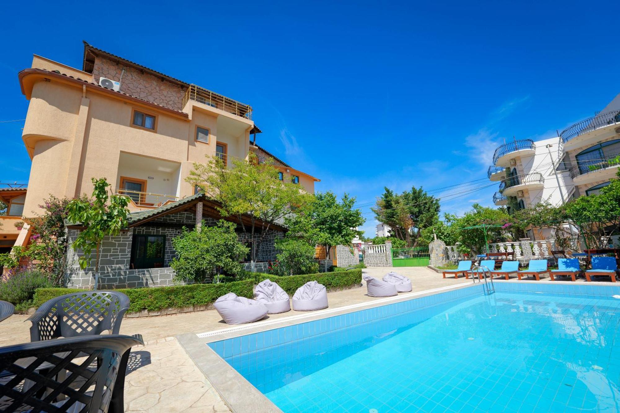 Hotel En Ad Ksamil Exterior foto